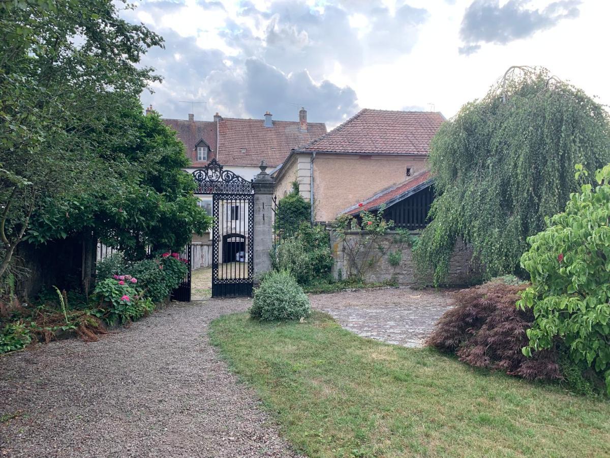 Les Jardins D'Elise, Calme Et Verdure A Lure Lure  Exterior photo